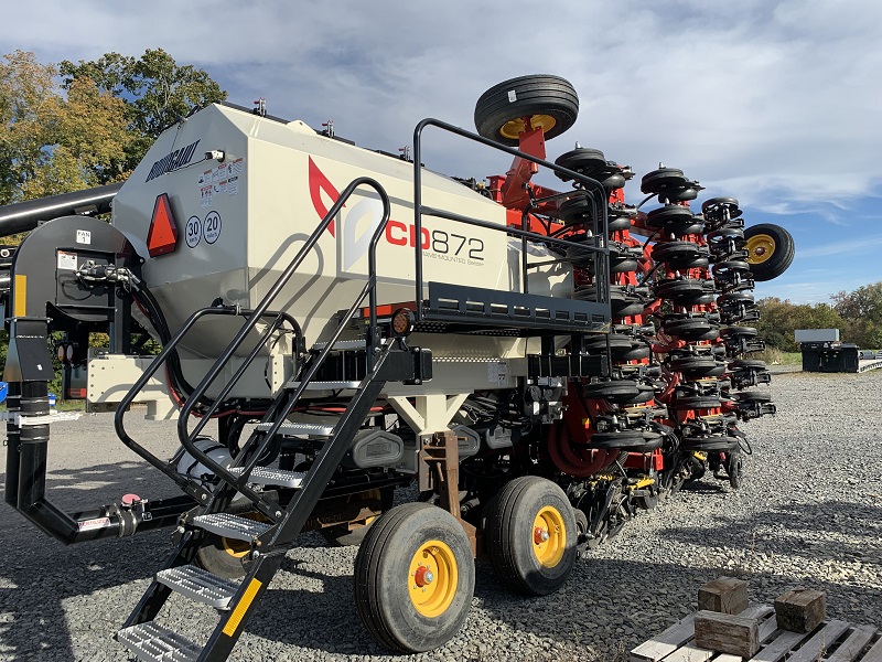 2022 BOURGAULT CD872-8 FMS AIR DRILL