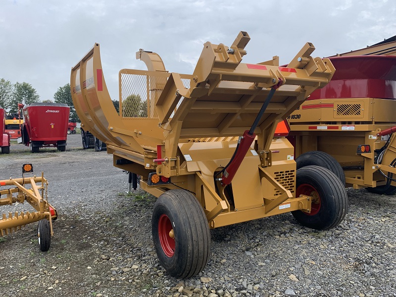 2022 HAYBUSTER BALEBUSTER 2574 BALE PROCESSOR