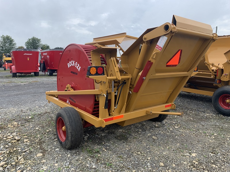 2022 HAYBUSTER 3106 ROCK-EZE ROCK PICKER