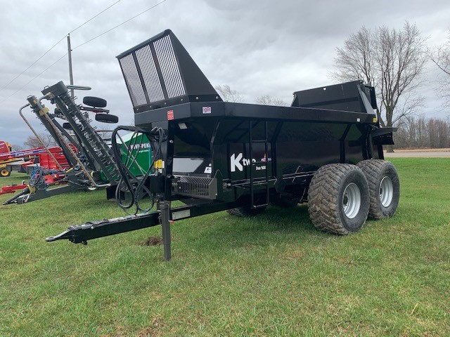 2022 KTWO DUO 900 MANURE SPREADER