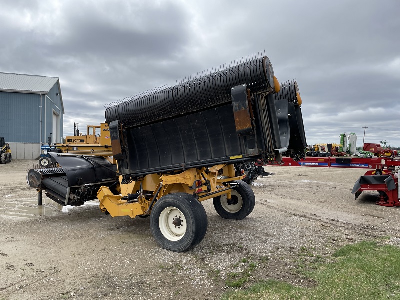 2014 OXBO 334 TRIPLE HEAD HAY & FORAGE WINDROW MERGER