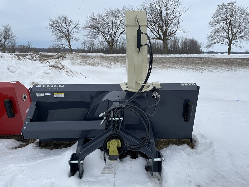 2022 FARM KING YC9620QL-4 SNOWBLOWER