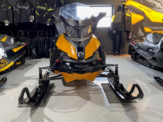 2013 SKI-DOO MXZ X 800 SNOWMOBILE