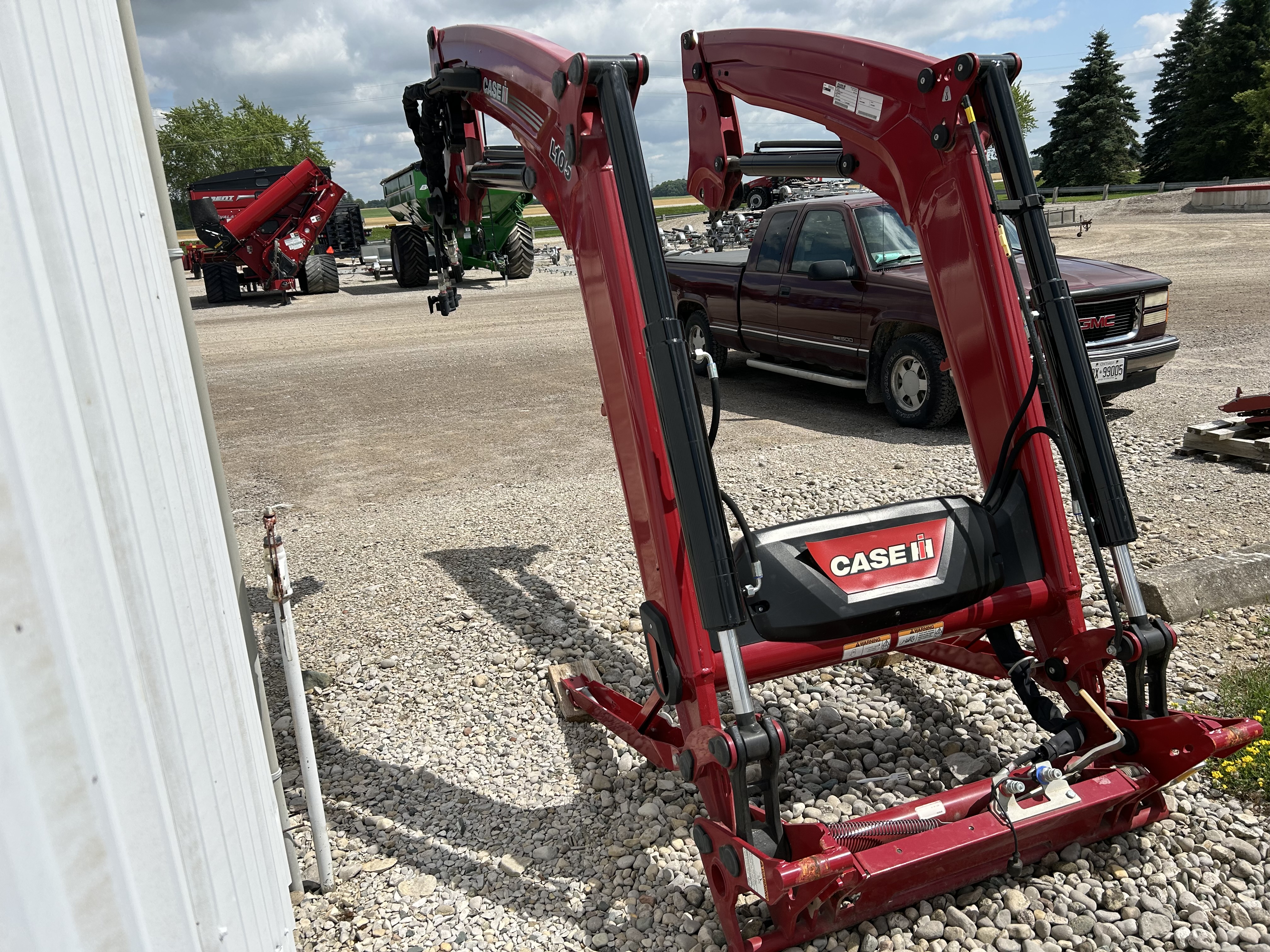 2023 CASE IH L105 MSL LOADER