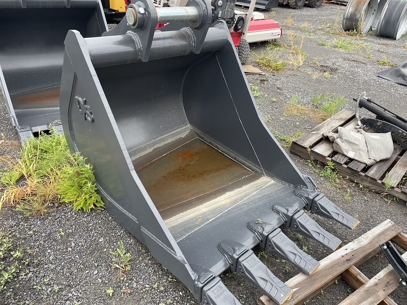 2023 DS MANUFACTURING 42 INCH JCB245XR TRENCHING BUCKET