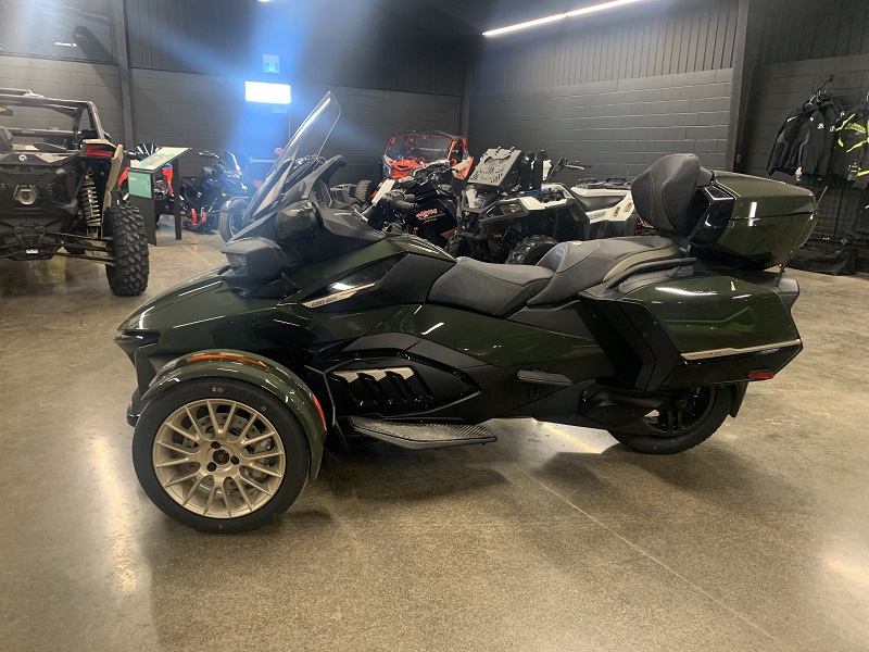 Motorcycles  2023 CAN-AM SPYDER RT SEA TO SKY 3-WHEEL ON-ROAD VEHICLE (MOTORCYCLE) Photo
