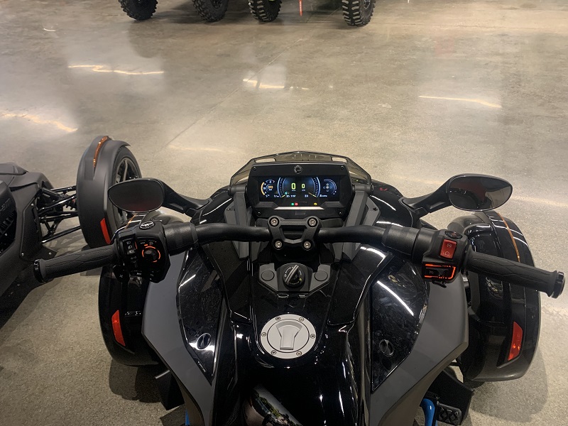 On-Road 3w Vehicles  2023 CAN-AM SPYDER F3-S SPECIAL SERIES 3-WHEEL VEHICLE (MOTORCYCLE) Photo