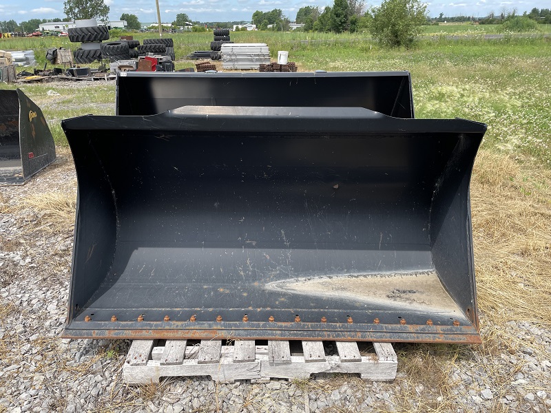 2021 JCB 76 INCH COMPACT WHEEL LOADER BUCKET