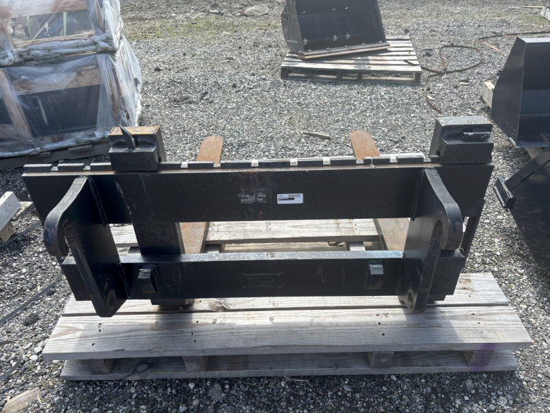 2022 YANMAR 48 INCH PALLET FORKS