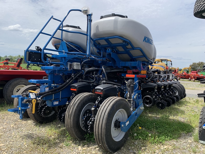 2024 KINZE 5900 16R30 PLANTER ***SPECIAL PRICING***