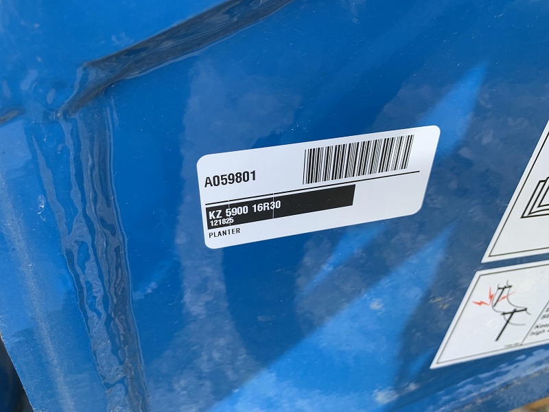 2024 KINZE 5900 16R30 PLANTER ***SPECIAL PRICING***