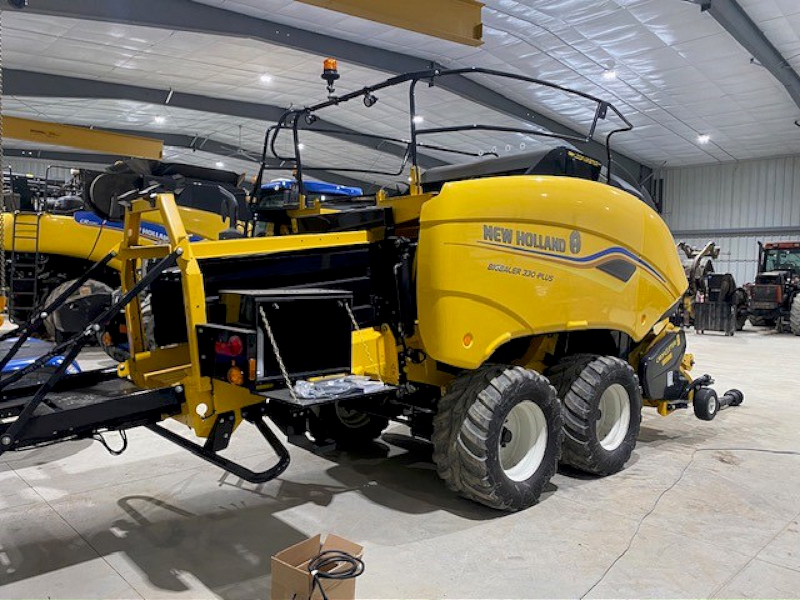 2024 NEW HOLLAND BIGBALER 330R PLUS BIG SQUARE BALER