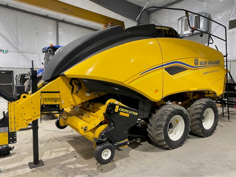 2024 NEW HOLLAND BIGBALER 330R PLUS BIG SQUARE BALER