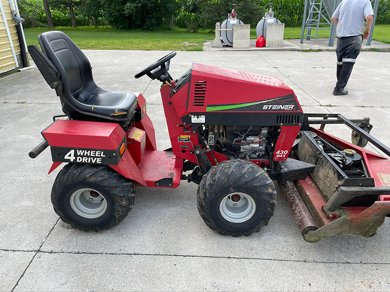 STEINER 430MAX COMPACT 4WD TRACTOR