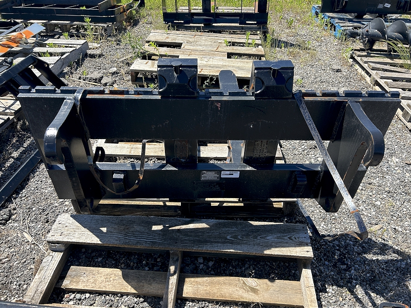 2023 YANMAR CLASS 3 PALLET FORKS