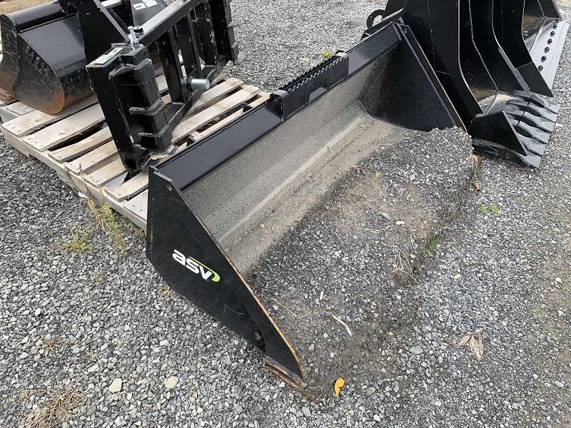 2022 ASV 60 INCH DIRT BUCKET WITH BOLT-ON CUTTING EDGE