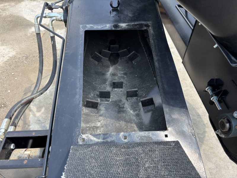 2023 LAB WELDING 10 INCH X 24 FOOT BELT CONVEYOR