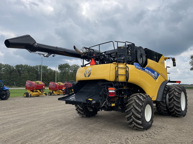 2022 NEW HOLLAND CR7.80 COMBINE ***12 MONTH INTEREST WAIVER***