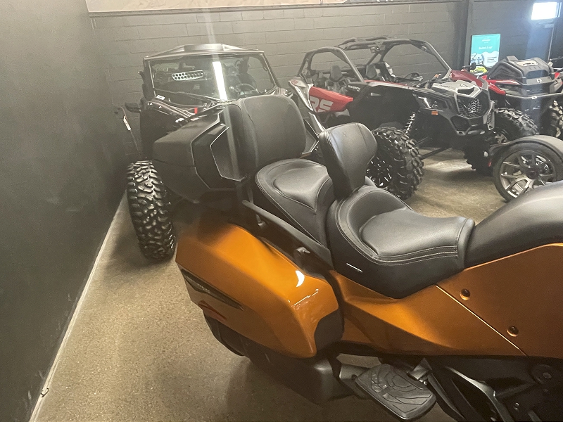 Motorcycles  2024 CAN-AM ON-ROAD SPYDER F3 LIMITED SPECIAL SERIES 3 WHEEL ON-ROAD VEHICLE (MOTORCYCLE) Photo