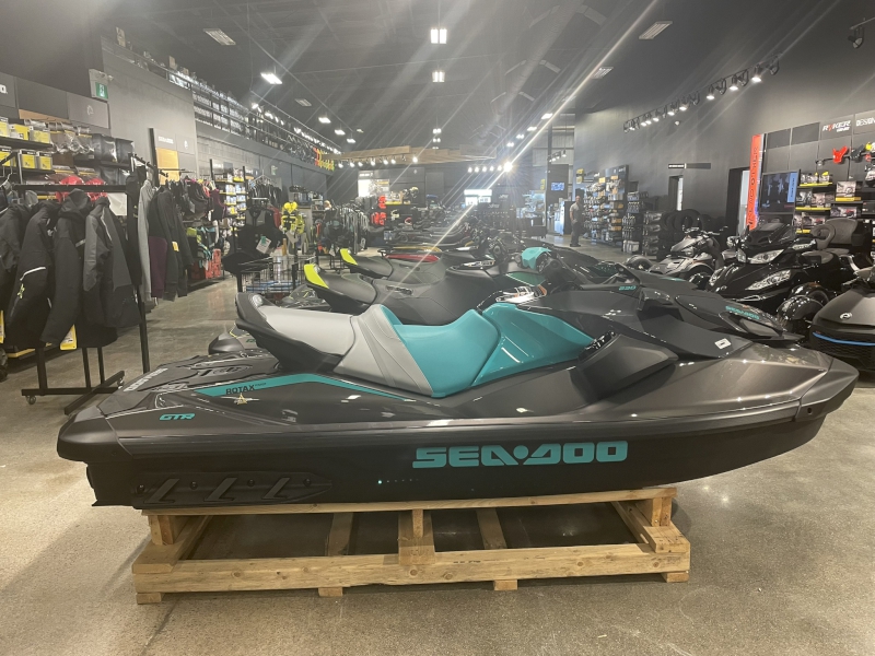 2024 SEA-DOO GTR 230 PERSONAL WATERCRAFT