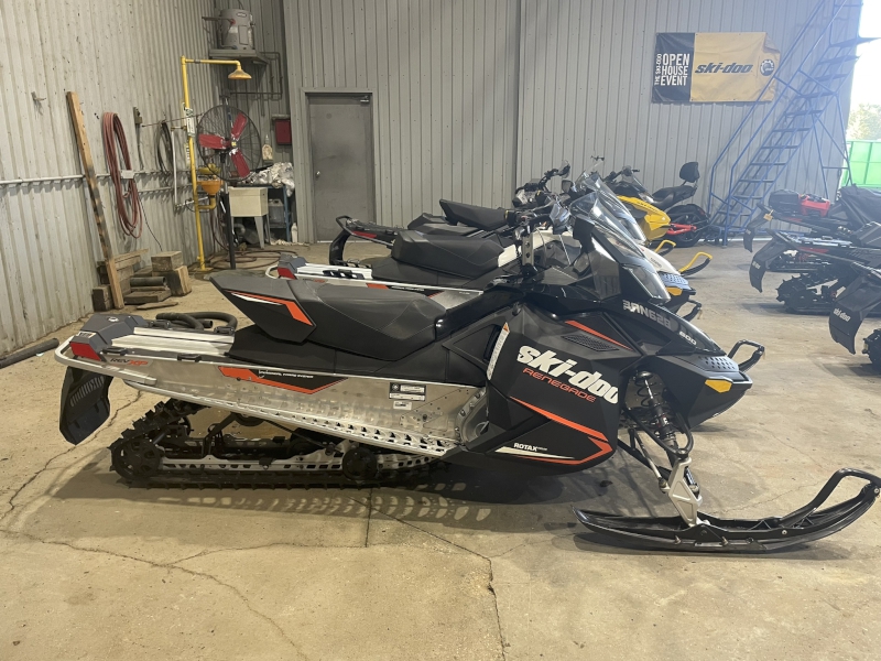 Snowmobiles  2017 SKI-DOO RENEGADE SPORT SNOWMOBILE Photo