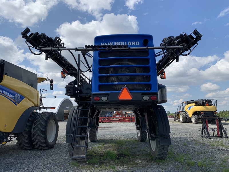 2017 NEW HOLLAND SP.300F SELF PROPELLED SPRAYER***12 MONTH WAIVER***