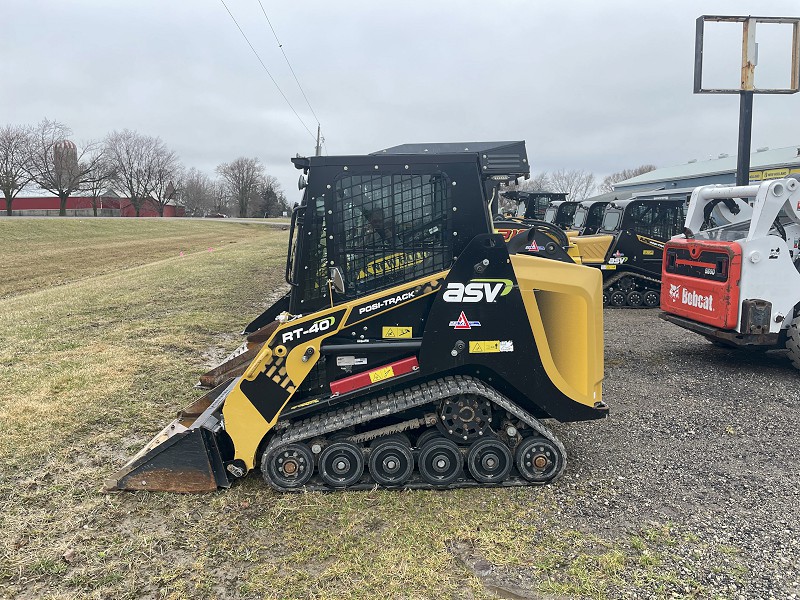 2020 RT-40 COMPACT RUBBER TRACK LOADER