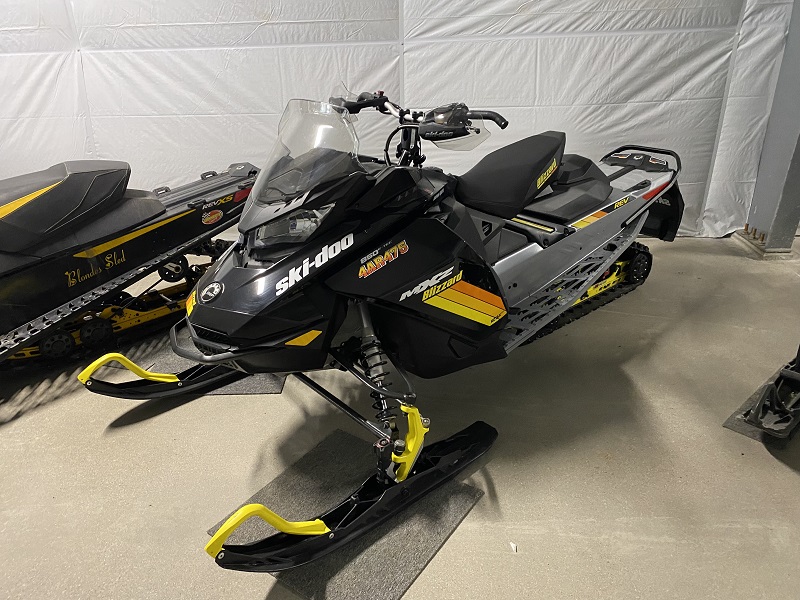 Snowmobiles  2019 SKI-DOO MXZ BLIZZARD 850 E-TEC SNOWMOBILE Photo