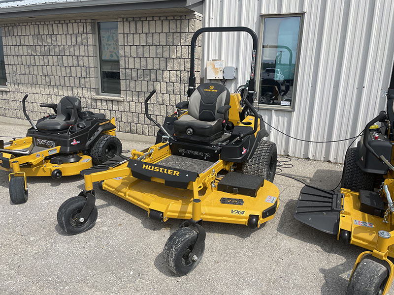 2024 HUSTLER SUPER Z COMMERCIAL 72 INCH ZERO TURN MOWER