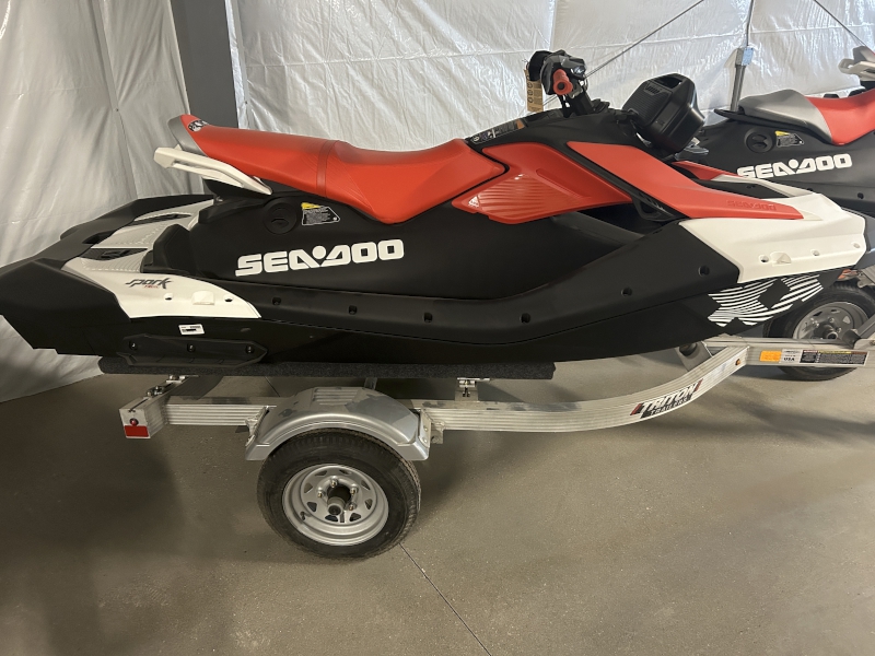 2024 SEA-DOO SPARK TRIXX 3UP PERSONAL WATERCRAFT WITH AUDIO