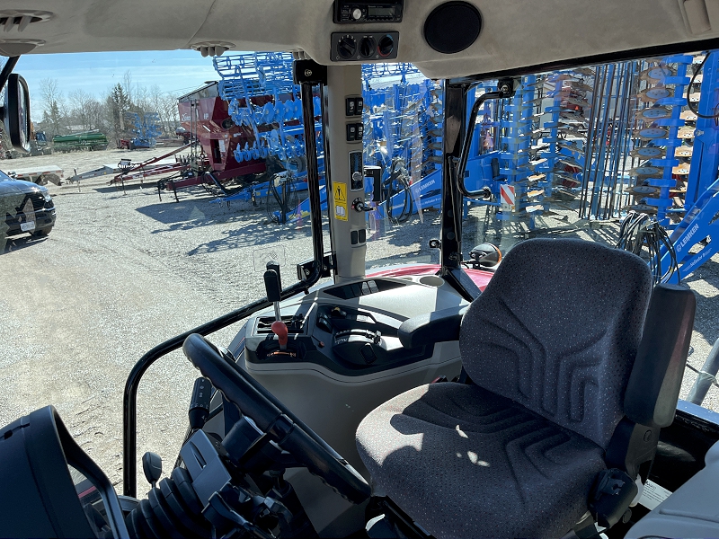 2016 MASSEY FERGUSON 4709 TRACTOR