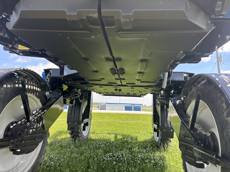 2024 NEW HOLLAND GUARDIAN SP.310F SELF-PROPELLED FRONT BOOM SPRAYER