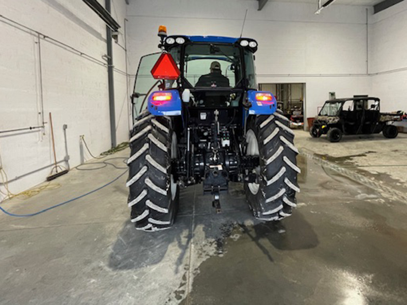 2017 NEW HOLLAND TS6.120 TRACTOR