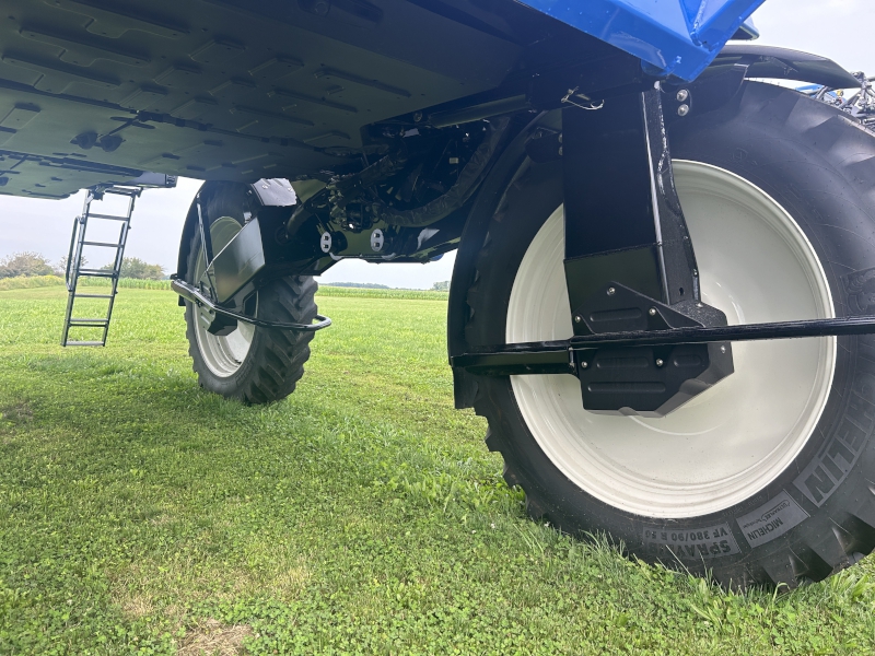 2024 NEW HOLLAND GUARDIAN SP.310F SELF-PROPELLED FRONT BOOM SPRAYER
