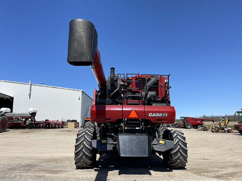 2017 CASE IH 8240 AXIAL-FLOW COMBINE