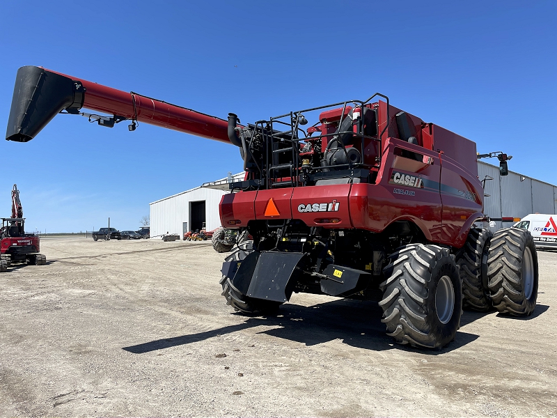 2017 CASE IH 8240 AXIAL-FLOW COMBINE