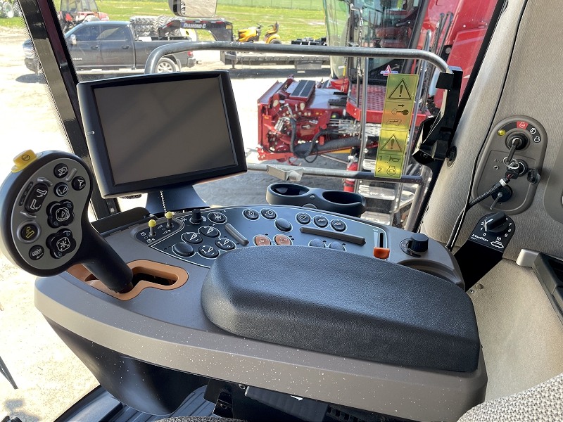 2017 CASE IH 8240 AXIAL-FLOW COMBINE