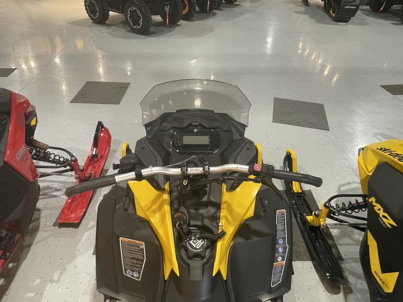 Snowmobiles  2025 SKI-DOO MXZ SPORT 137 600 EFI SNOWMOBILE Photo