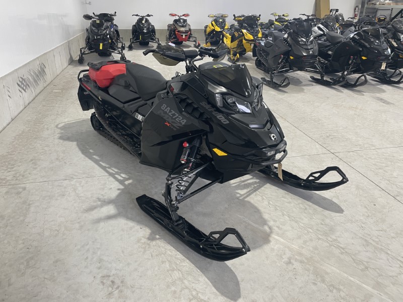Snowmobiles  2025 SKI-DOO MXZ XRS 850 E-TEC SNOWMOBILE Photo