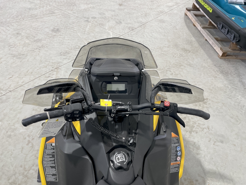 Snowmobiles  2025 SKI-DOO MXZ ADRENALINE 600R E-TEC SNOWMOBILE Photo