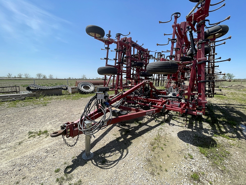 2017 SALFORD 700-50 CULTIVATOR AND UNVERFERTH 1225-51 ROLLING HARROW COMBO