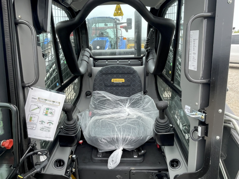 2025 NEW HOLLAND L328 SKID STEER LOADER