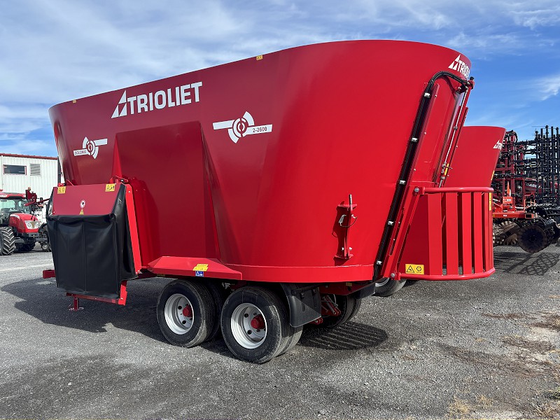 2024 TRIOLIET SOLOMIX 2 2600 ZK-T TMR FEED MIXER