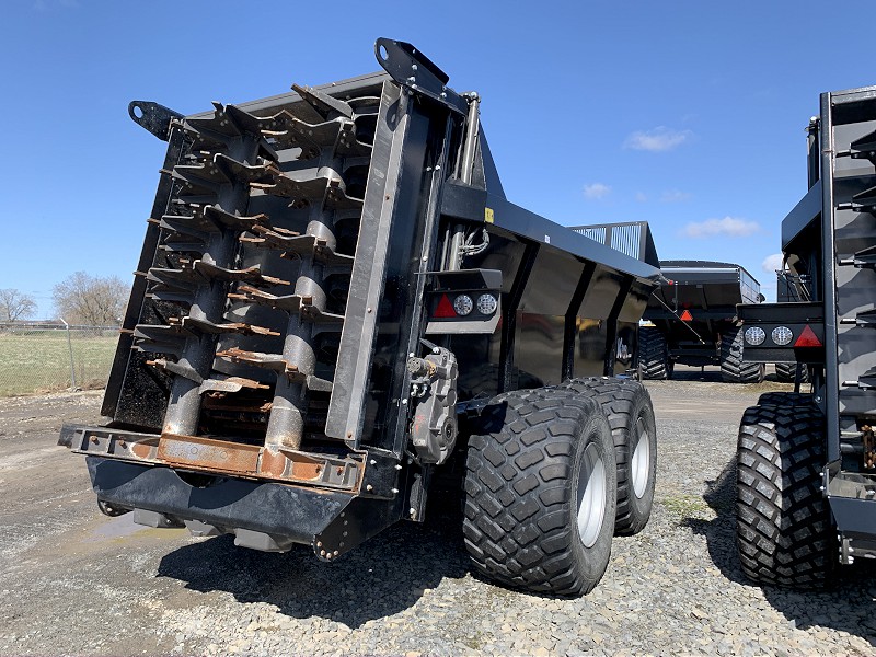 2024 KTWO EVO 1820 MANURE SPREADER ***CALL FOR SPECIAL DEMONSTRATOR PRICING***