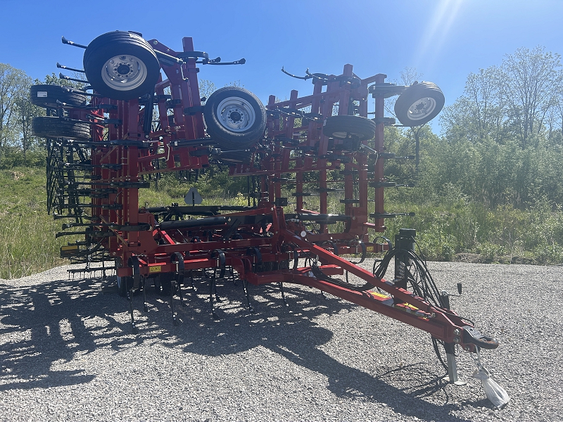 2025 CASE IH VIBRA-TINE 265-40.5 CULTIVATOR