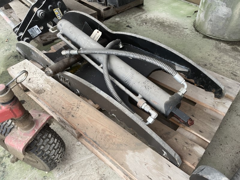 2023 YANMAR THMBKITV8010 THUMB FOR VIO80/SV100 EXCAVATORS