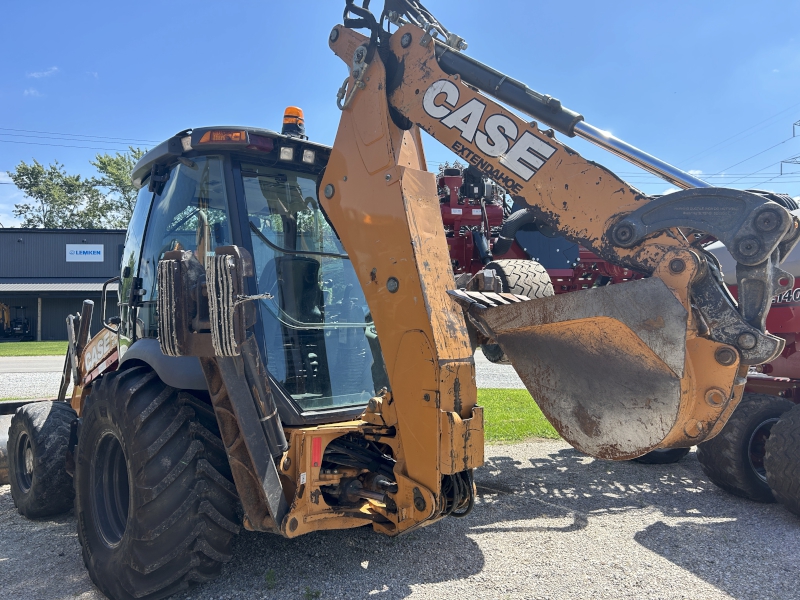 2017 CASE 580SNWT TRACTOR LOADER BACKHOE
