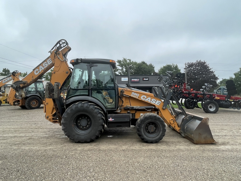 2017 CASE 580SNWT TRACTOR LOADER BACKHOE