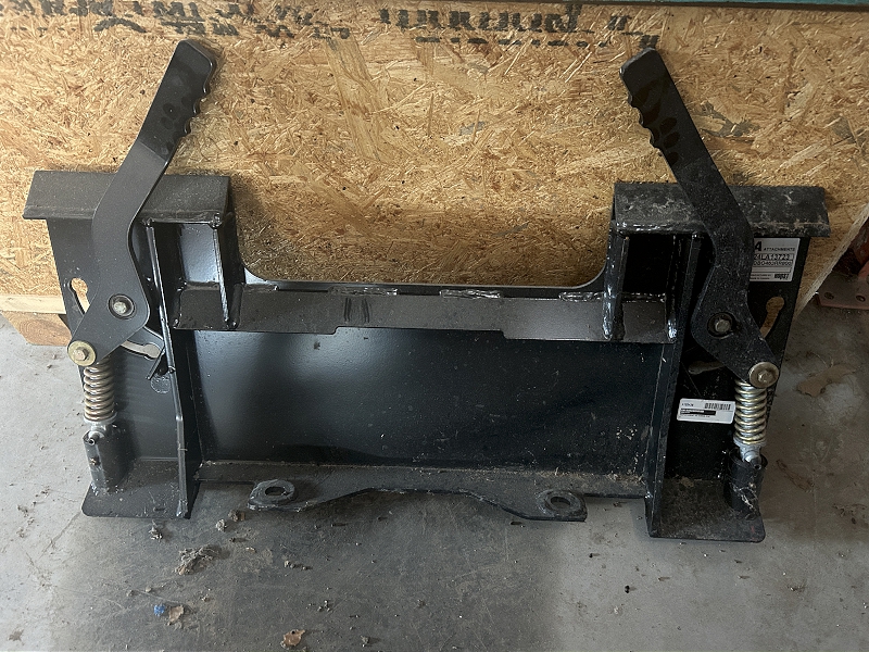 2024 HLA ATTACHMENTS (HORST) 463 MINI QUICK ATTACH ADAPTOR