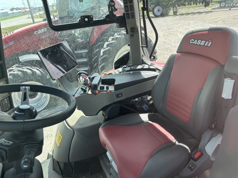 2025 CASE IH PUMA 165 CVXDRIVE TRACTOR